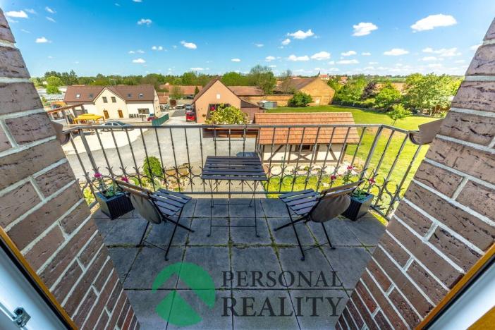 Prodej rodinného domu, Tachlovice, Karlštejnská, 208 m2