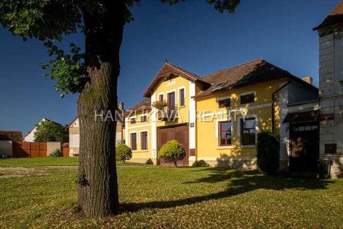 Prodej zemědělského objektu, Pištín, 200 m2