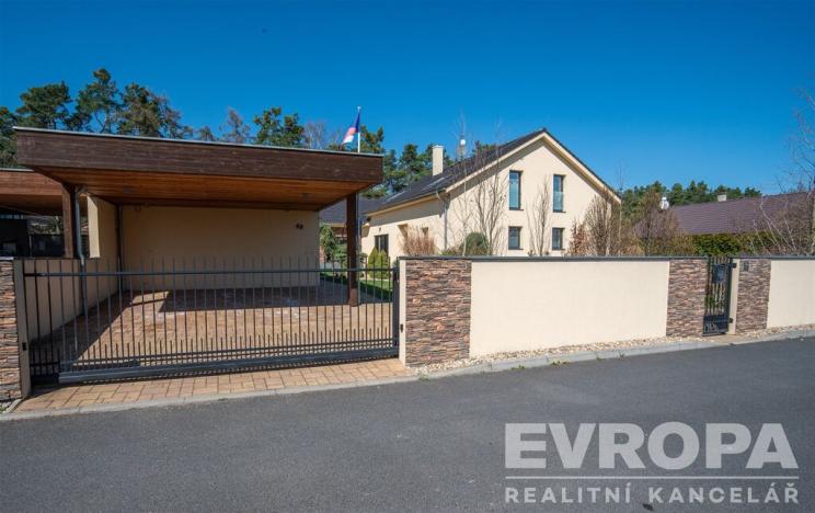 Prodej rodinného domu, Zichovec, 384 m2