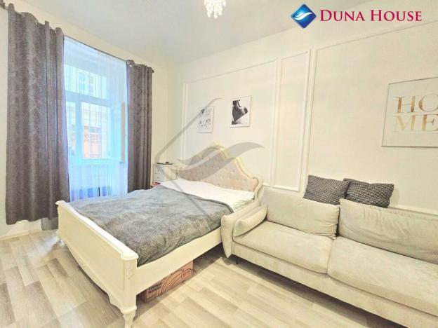 Pronájem bytu 1+1, Praha - Vyšehrad, Neklanova, 33 m2