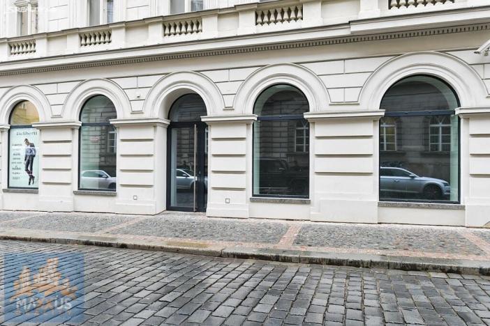 Pronájem kanceláře, Praha - Nové Město, Jindřišská, 242 m2