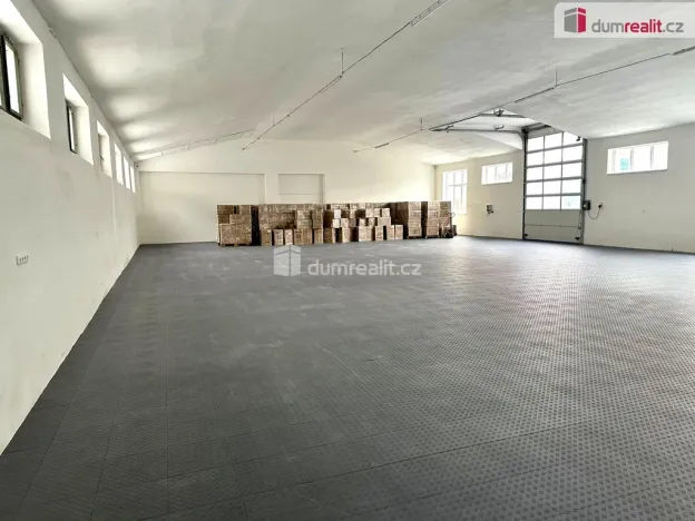 Pronájem skladu, Vimperk - Vimperk II, 1. máje, 463 m2