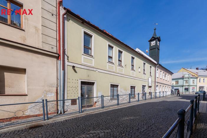 Prodej rodinného domu, Toužim, Plzeňská, 554 m2