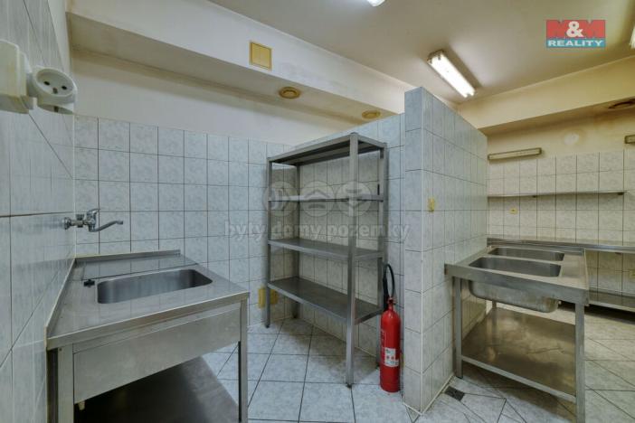 Pronájem restaurace, Kynšperk nad Ohří, Maxima Gorkého, 132 m2