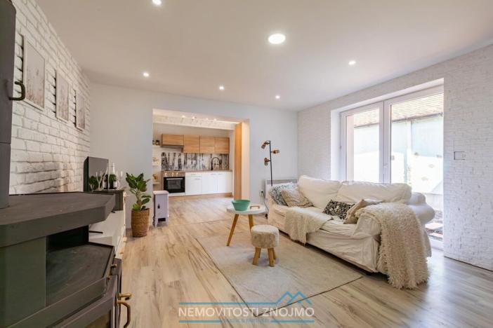 Prodej rodinného domu, Alberndorf im Pulkautal, Rakousko, Bundesstraße, 180 m2