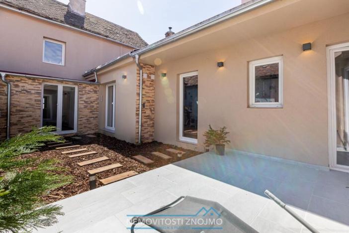 Prodej rodinného domu, Alberndorf im Pulkautal, Rakousko, Bundesstraße, 180 m2