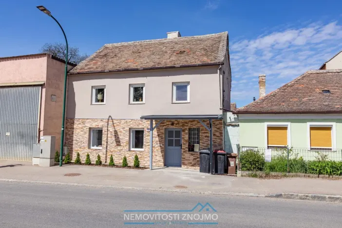 Prodej rodinného domu, Alberndorf im Pulkautal, Rakousko, Bundesstraße, 180 m2