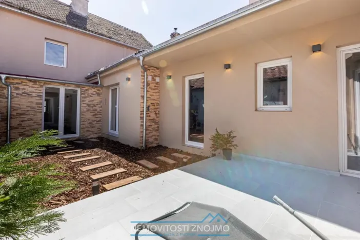 Prodej rodinného domu, Alberndorf im Pulkautal, Rakousko, Bundesstraße, 180 m2