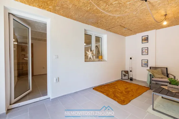 Prodej rodinného domu, Alberndorf im Pulkautal, Rakousko, Bundesstraße, 180 m2