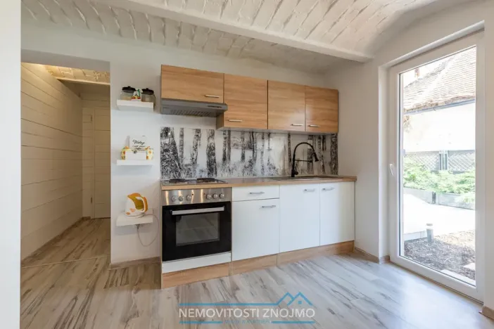 Prodej rodinného domu, Alberndorf im Pulkautal, Rakousko, Bundesstraße, 180 m2