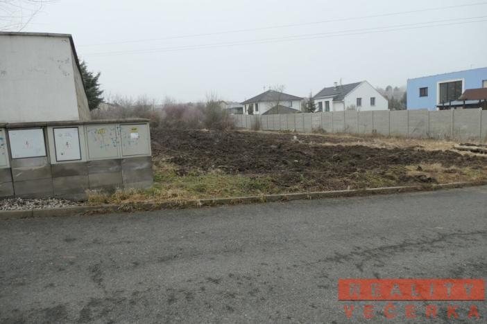 Prodej pozemku pro bydlení, Chýně, 640 m2