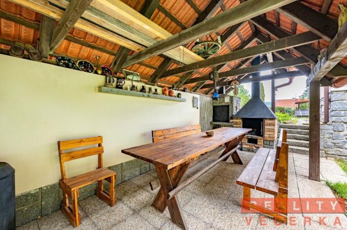 Prodej chaty, Kozárovice, 180 m2