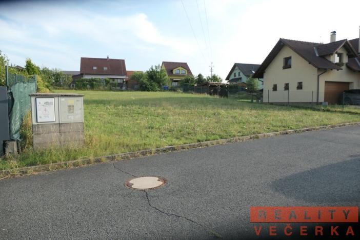 Prodej pozemku pro bydlení, Chýně, Zvonková, 898 m2