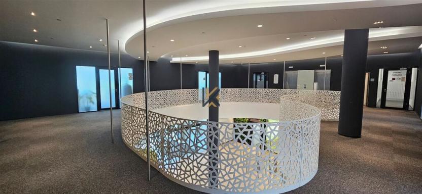 Pronájem obchodního prostoru, Praha - Libeň, Českomoravská, 1642 m2