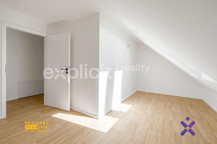 Prodej bytu 3+kk, Hostovlice, 59 m2