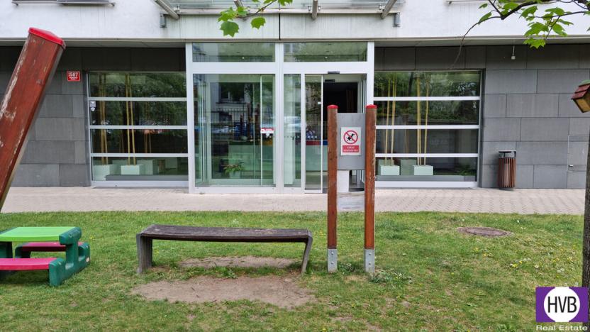 Pronájem bytu 1+kk, Praha - Holešovice, Jankovcova, 43 m2