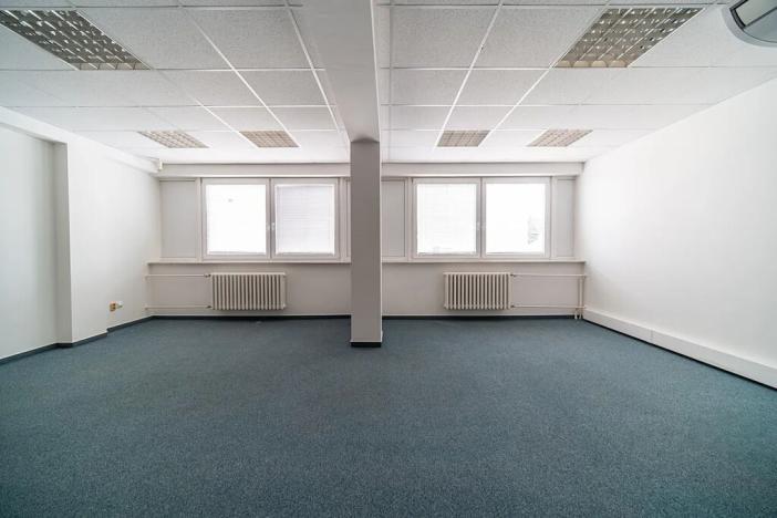 Pronájem kanceláře, Hradec Králové, Sušilova, 250 m2