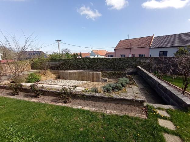 Prodej pozemku pro bydlení, Drnholec, Brněnská, 190 m2