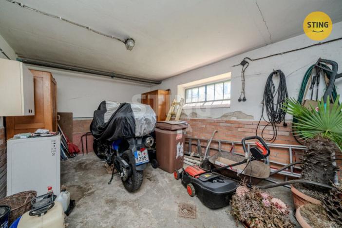 Prodej rodinného domu, Dolní Lhota, 240 m2