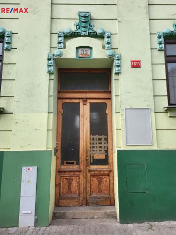 Prodej činžovního domu, Znojmo, Jarošova, 1200 m2