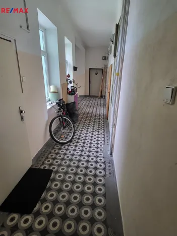 Prodej činžovního domu, Znojmo, Jarošova, 1200 m2