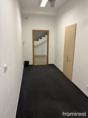 Pronájem kanceláře, Brno, Hlinky, 11 m2