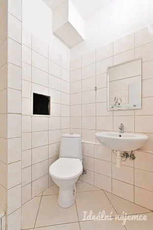 Pronájem bytu 1+kk, Brno, Jedovnická, 22 m2