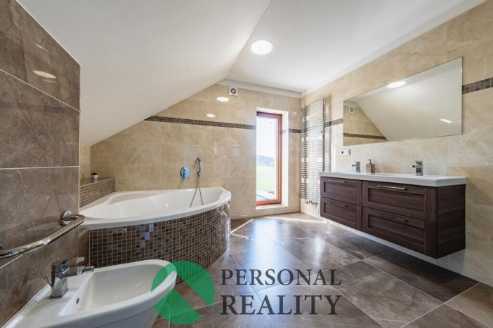 Prodej rodinného domu, Háje, 236 m2