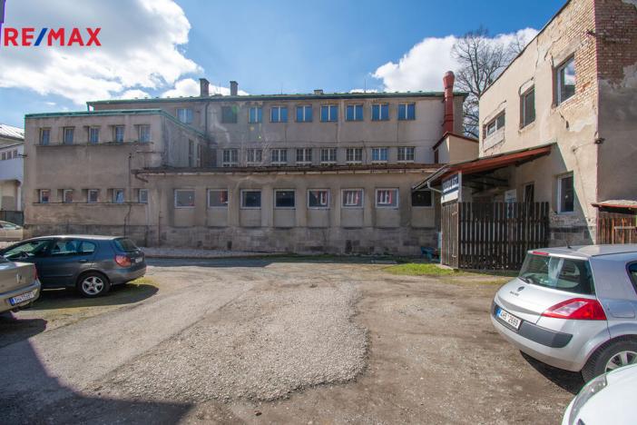 Prodej skladu, Úpice, Dr. Teuchmanna, 1817 m2