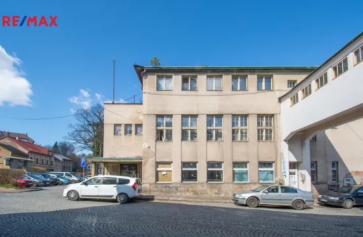 Prodej obchodního prostoru, Úpice, Dr. Teuchmanna, 1817 m2