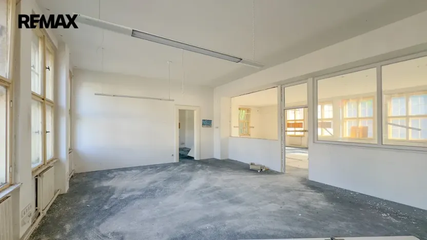 Prodej obchodního prostoru, Úpice, Dr. Teuchmanna, 1817 m2