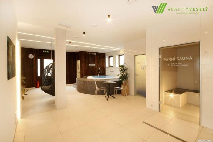 Prodej komerční nemovitosti, Veselí nad Moravou, Národních mučedníků, 391 m2