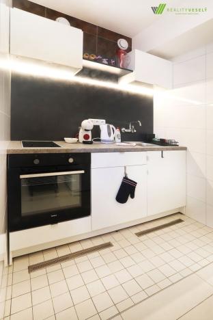 Prodej komerční nemovitosti, Veselí nad Moravou, Národních mučedníků, 391 m2