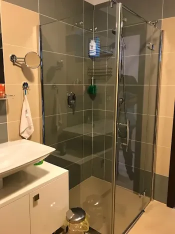 Prodej bytu 4+1, Karlovy Vary, Pražská silnice, 119 m2