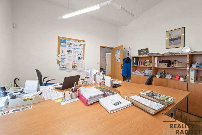 Pronájem kanceláře, Pardubice, třída Míru, 140 m2