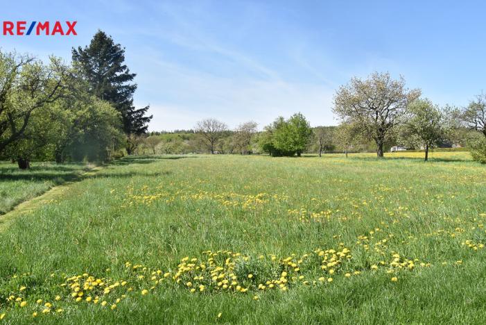 Prodej pole, Podomí, 1938 m2