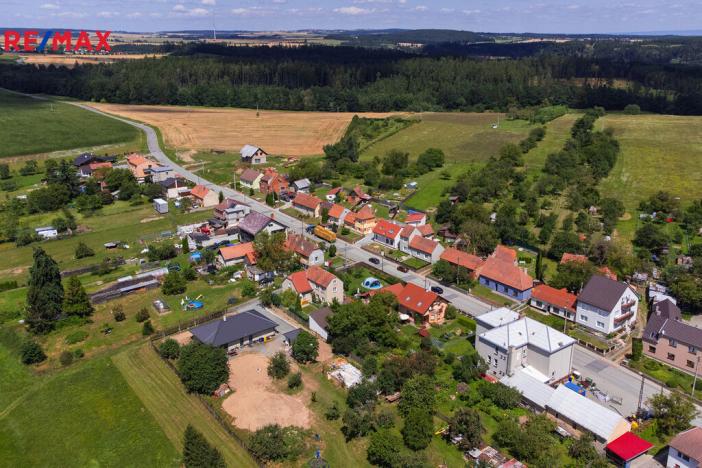 Prodej pole, Podomí, 1938 m2