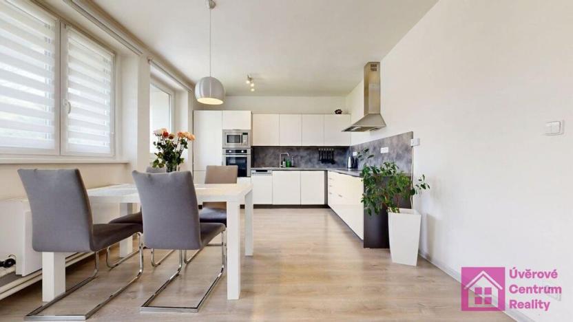 Prodej rodinného domu, Javorník, 228 m2