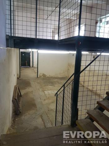 Pronájem skladu, Liberec - Liberec XXV-Vesec, Dlouhá, 600 m2