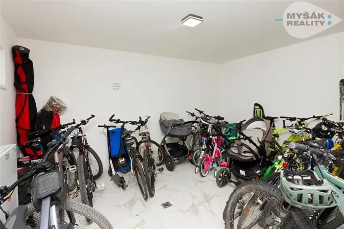 Prodej bytu 2+kk, Kladno, Vrchlického, 72 m2