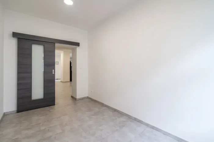 Pronájem bytu 4+kk, Ostrava, Mládeže, 77 m2