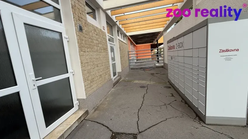 Pronájem obchodního prostoru, Chomutov, Jiráskova, 90 m2