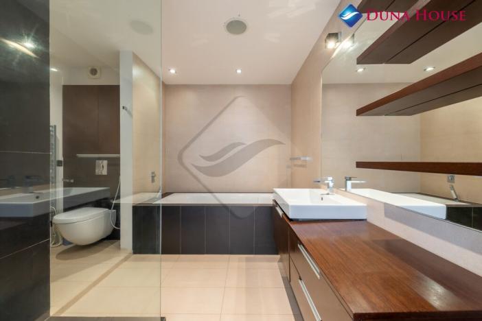 Prodej bytu 3+kk, Praha - Břevnov, Šlikova, 121 m2