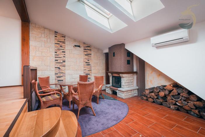 Prodej obchodního prostoru, Sušice, náměstí Svobody, 628 m2