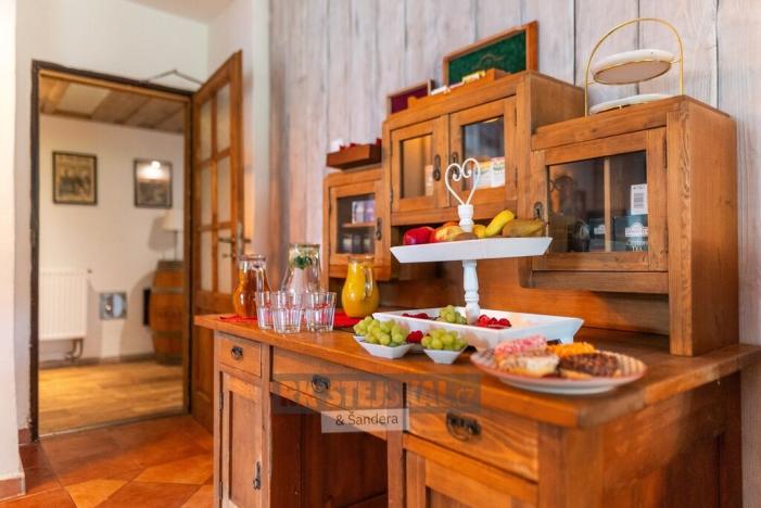 Prodej rodinného domu, Číměř, 768 m2