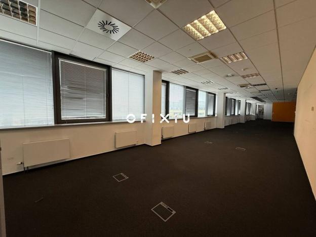 Pronájem kanceláře, Brno - Štýřice, Londýnské náměstí, 370 m2