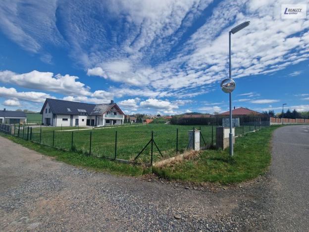 Prodej pozemku pro bydlení, Milín - Konětopy, 1009 m2