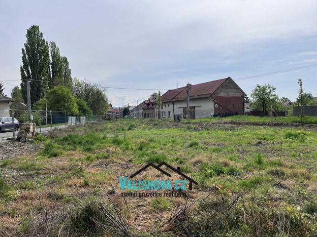 Prodej pozemku pro bydlení, Holešov - Všetuly, 830 m2