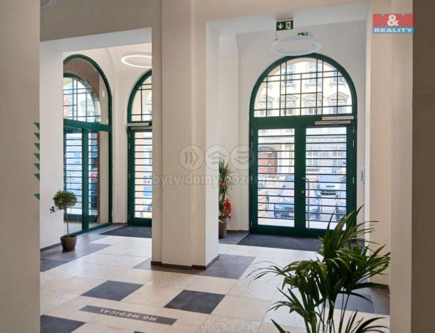 Prodej obchodního prostoru, Opava - Město, Masarykova třída, 200 m2