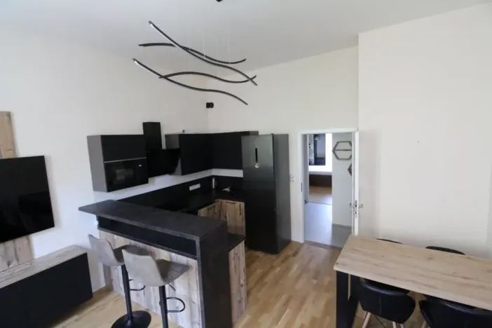 Pronájem bytu 2+kk, Plzeň - Jižní Předměstí, Antonína Uxy, 44 m2